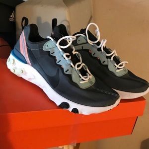 Nike react element